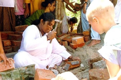 amma hammer seva 1