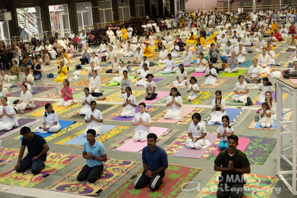 11 Dia internacional del Yoga Amritapuri 2023