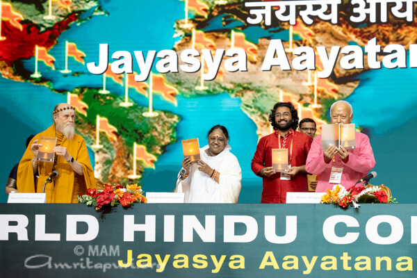 Congreso Mundial Hindu 2023 Amma 10