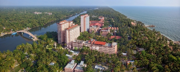 Normativa temporal sobre visitas en Amritapuri Ashram, India