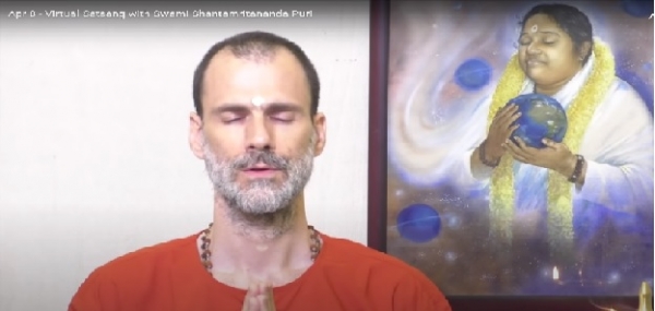 Satsang virtual con Swami Shantamritananda Puri