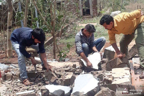 Students in Odisha rush to the aid of their fellow villagers after Cyclone Fani
